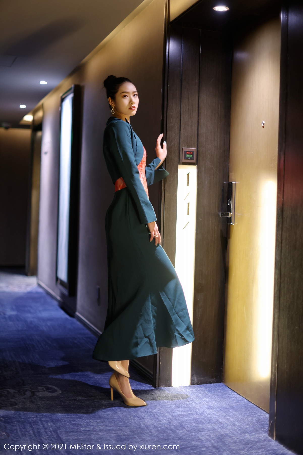 模范学院 [MFStar] 2021.06.02 VOL.500 方子萱