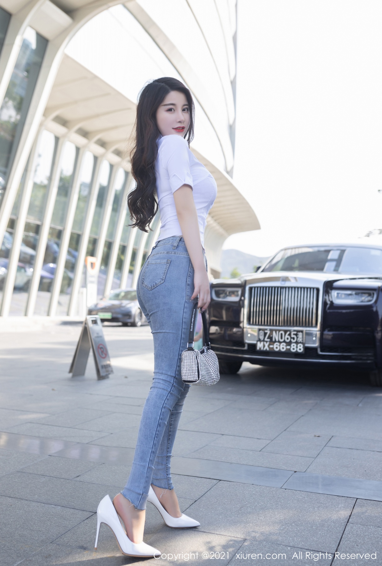 秀人 [XIUREN] 2021.05.03 美七 Mia